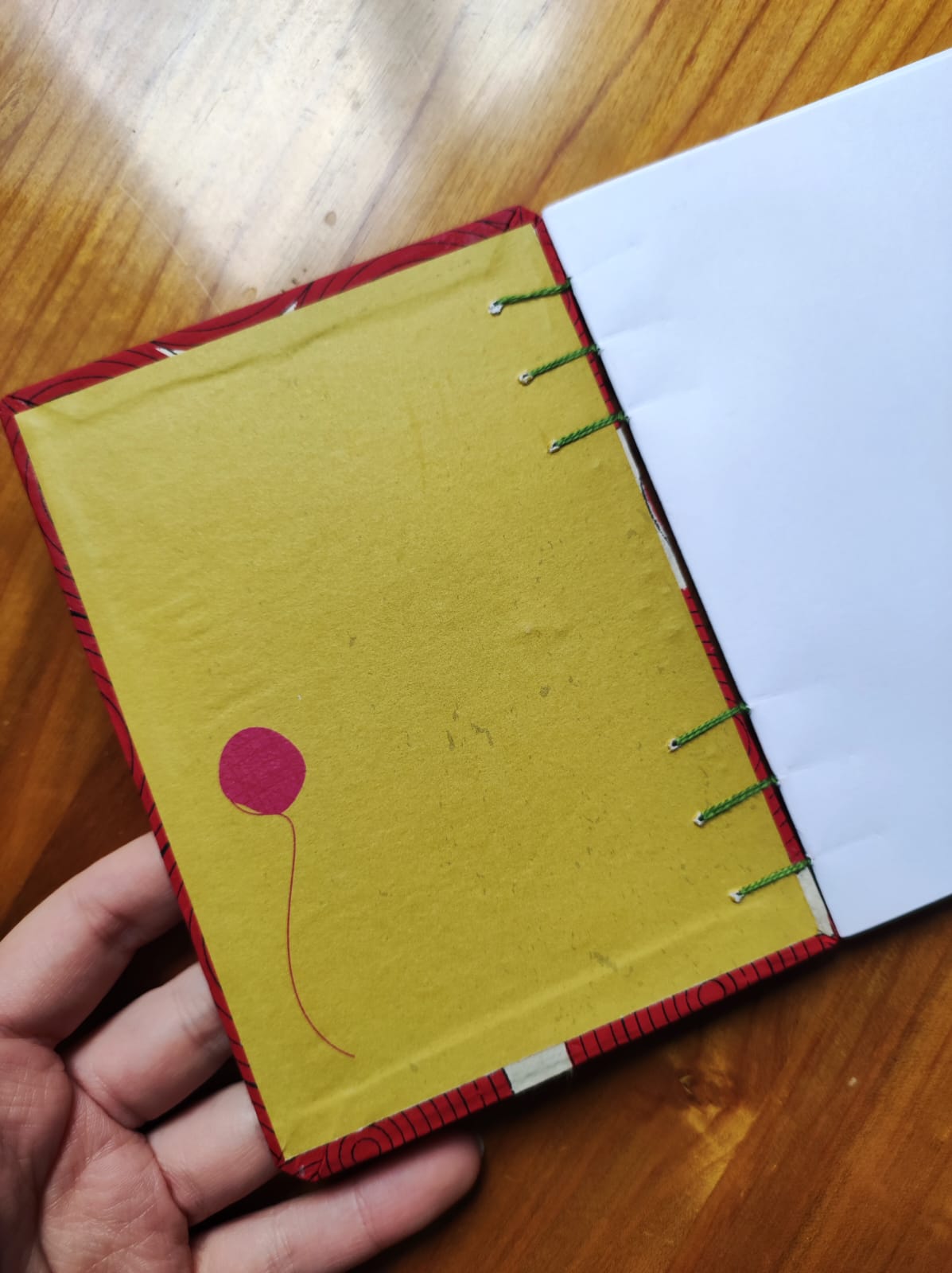 Quaderno artigianale ✨ Cerchi rossi